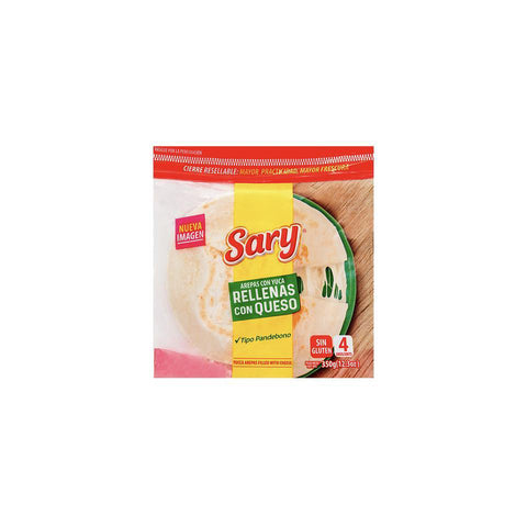 Cassava Arepa Filled with Cheese / Arepas de Yuca rellena de Queso